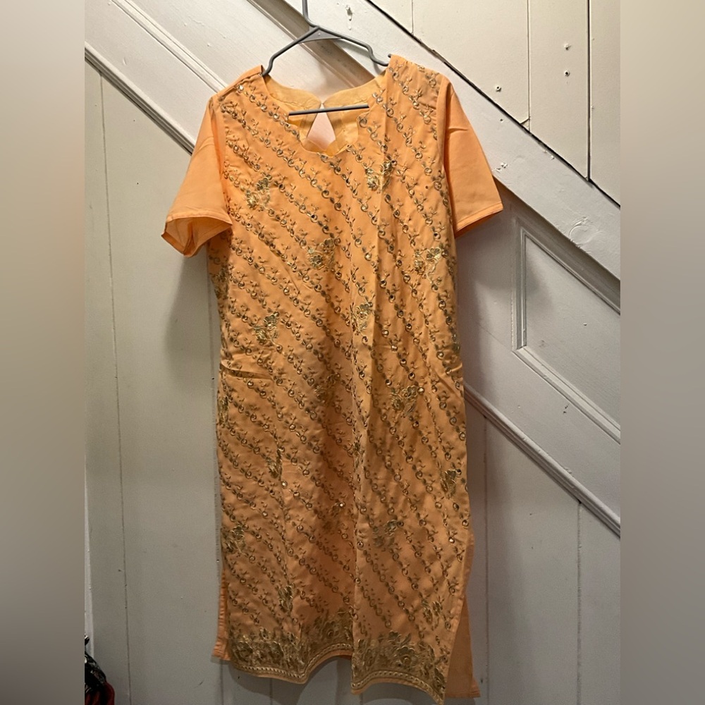 Punjabi suit